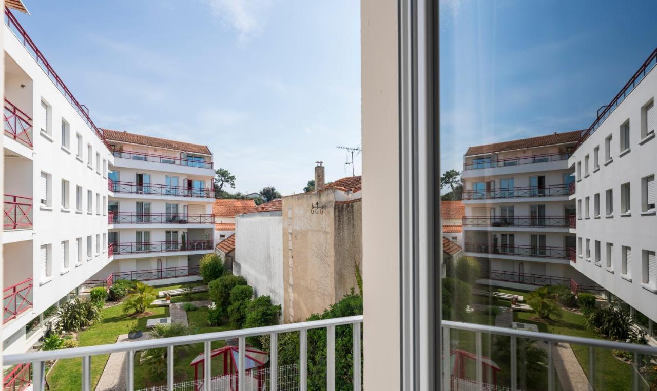 Cerise Royan - Le Grand Hotel De La Plage Экстерьер фото