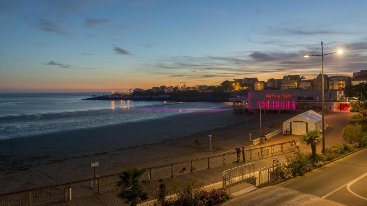 Cerise Royan - Le Grand Hotel De La Plage Экстерьер фото